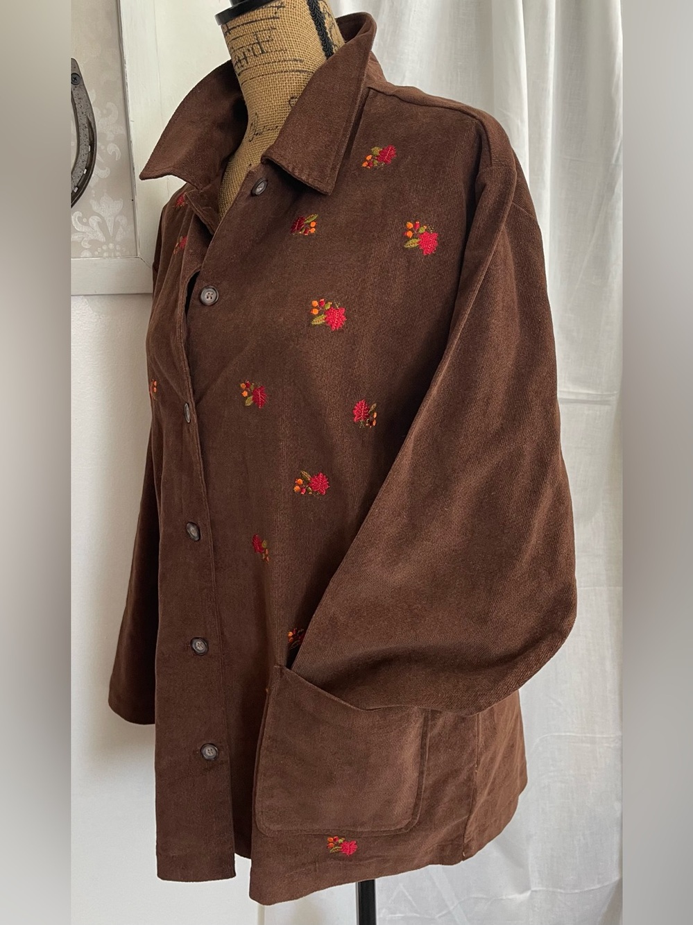 Vintage TABI Corduroy Embroidered Button Front Jacket Shacket Shirt Coat Size L
